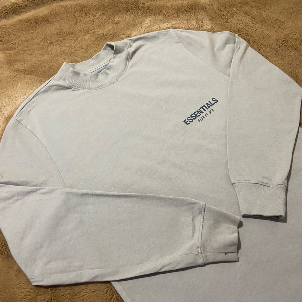 Fear of God ESSENTIALS Long Sleeve Top